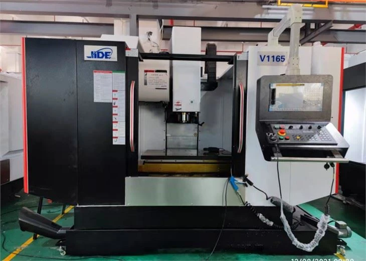 Heavy Duty Vertical Milling Machine vmc800